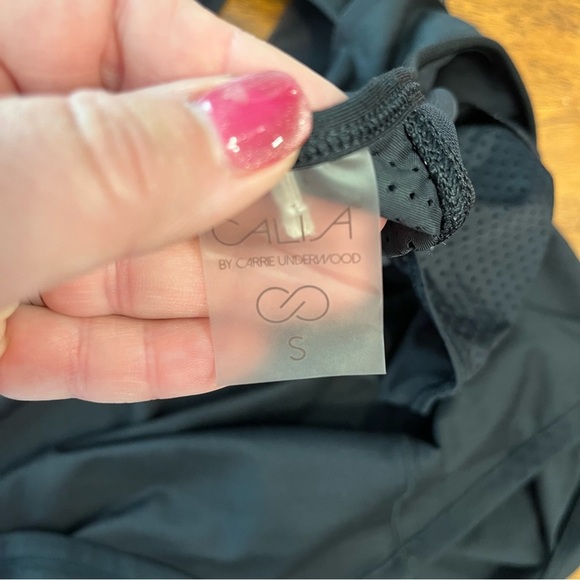 Calia by Carrie Underwood women’s black tank top size small flutter sleeve - Picture 3 of 5